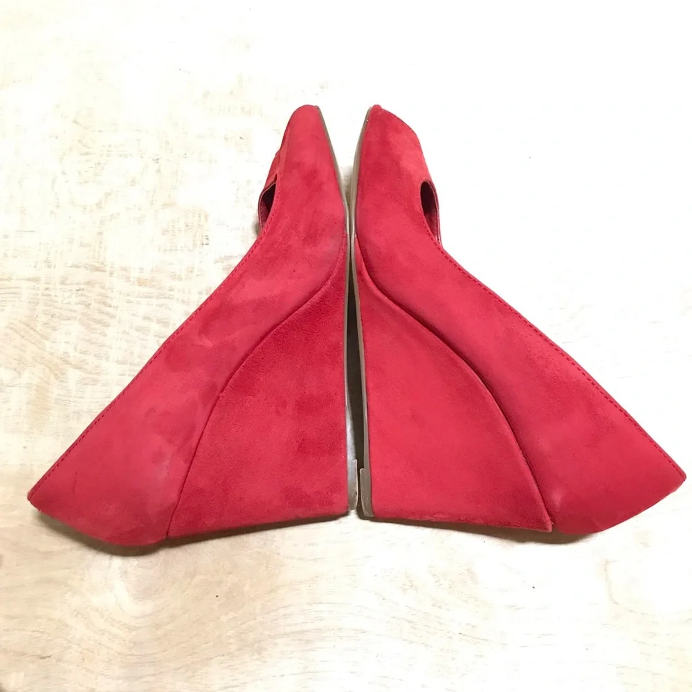Steve Madden excellent please